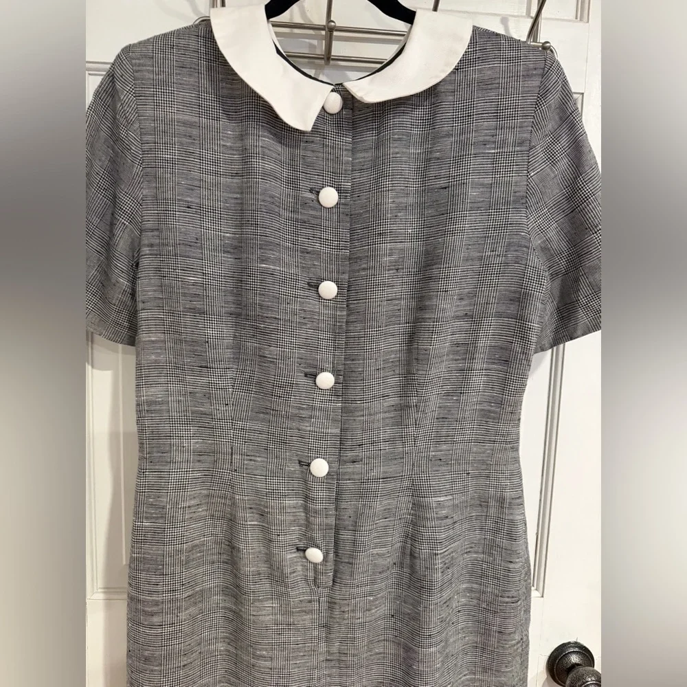 Vintage 1980’s Brooks Brothers Black White Houndstooth Dress with White Collar - Picture 5 of 8